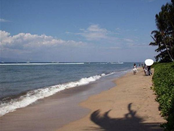 Lahaina One Bedroom Vacation Condo Sleeps 4 Walk To Beach