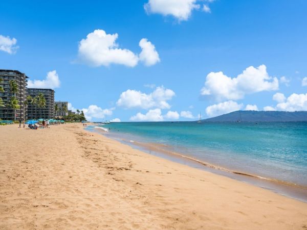 Maui Vacation Rentals - Kaanapali Beachfront 2BR Condo