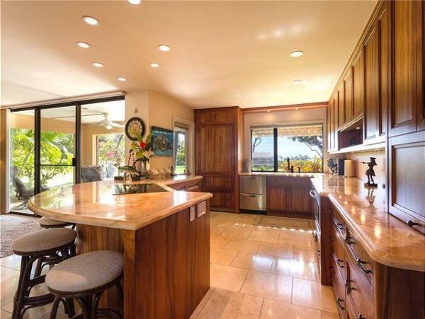 Wailea Vacation Condo Communal Pool Beach Side Sleeps 2