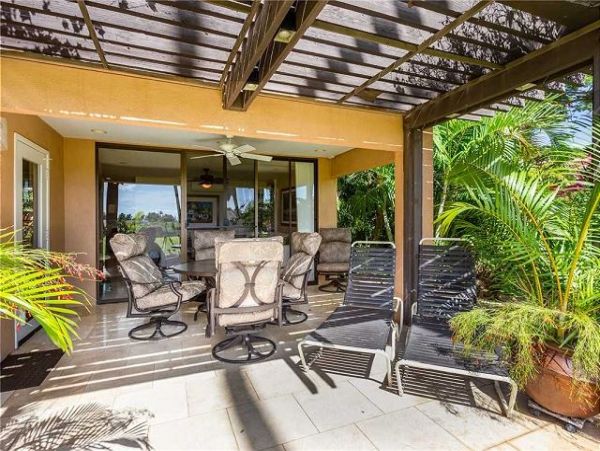 Wailea Vacation Condo Communal Pool Beach Side Sleeps 2