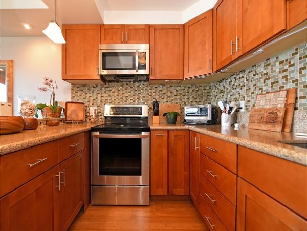 Lahaina One Bedroom Vacation Condo Sleeps 4 Walk To Beach