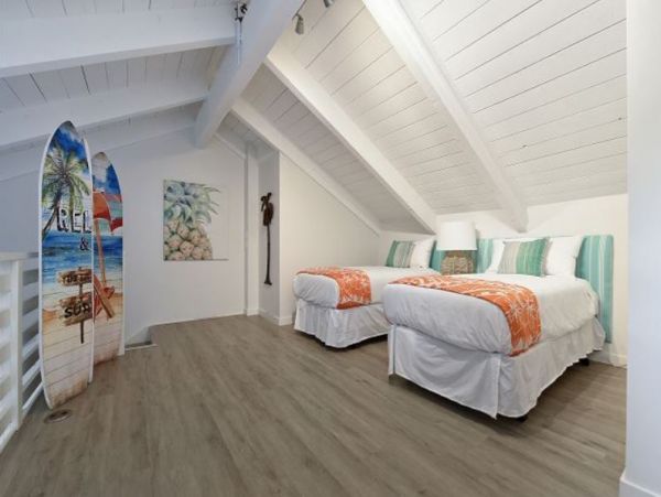 Vacation Rental Beach Condo With Pool In Kahana Ocean Views