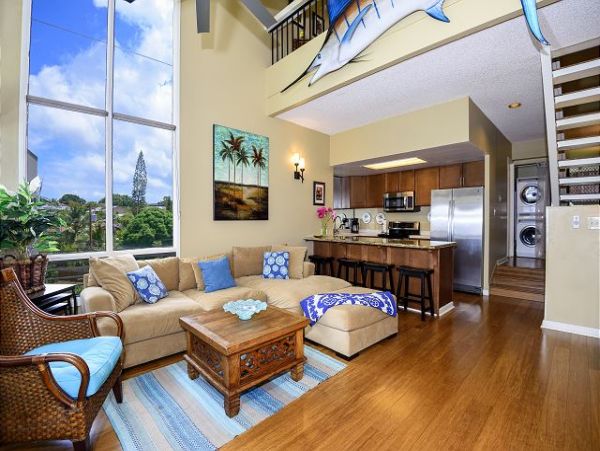 Beachfront Vacation Rental 2 Bedrooms & Ocean Views