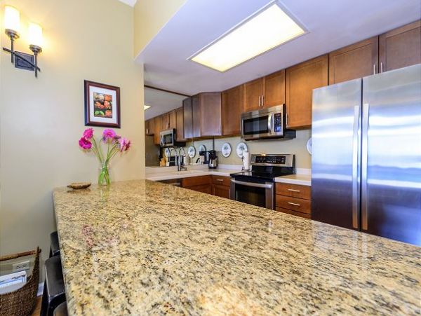 Beachfront Vacation Rental 2 Bedrooms & Ocean Views