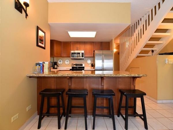 Beachfront Vacation Rental 2 Bedrooms & Ocean Views