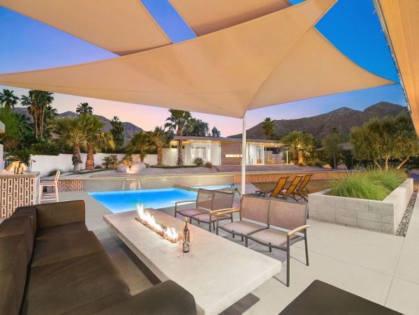 Luxury Palm Desert Modern Style Home with Private Pool & Spa