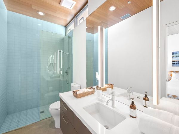 Luxury Palm Desert Modern Style Home with Private Pool & Spa