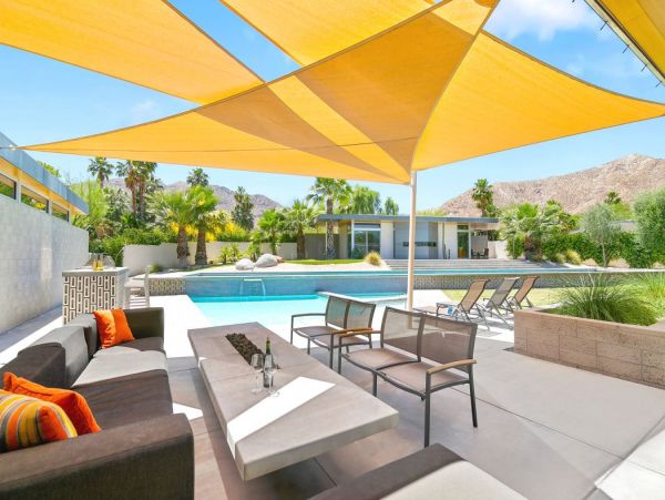 Luxury Palm Desert Modern Style Home with Private Pool & Spa