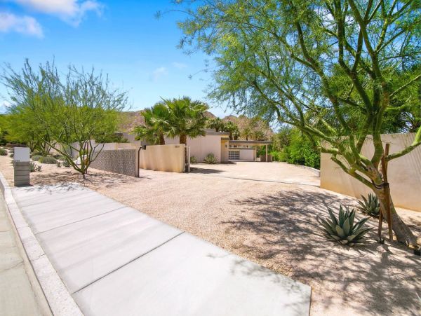 Luxury Palm Desert Modern Style Home with Private Pool & Spa