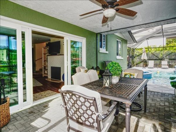 Just Steps to Beach Longboat Key Vacation Caged Pool Home