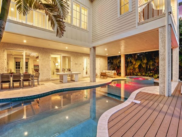 Short Walk to Beach Anna Maria Island Vacation Pool Home