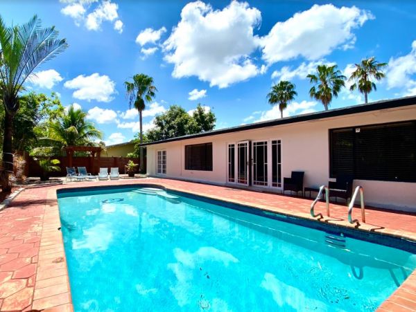 Miami Luxury Vacation Rental Home Four Bedrooms