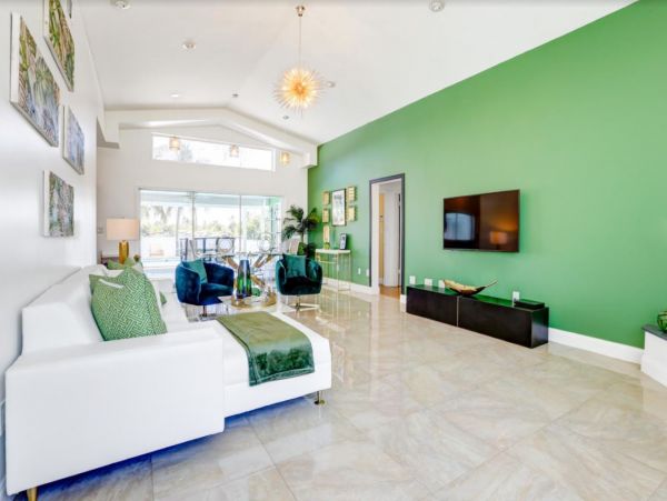 Luxury Four Bedroom Waterfront Home in Miami