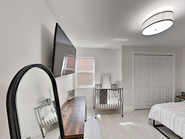 Modern Palm Beach Three Bedroom Home Near the Beach