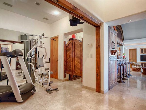 Gorgeous Vacation Rental Home with Full Ocean Views & Pool