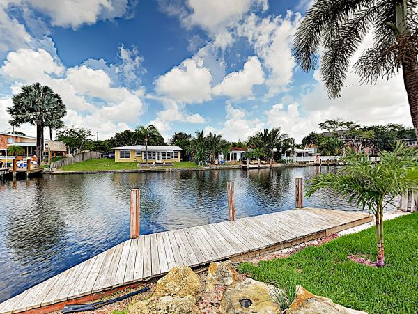 Fort Lauderdale Canal Front 3 Bedroom Vacation Home