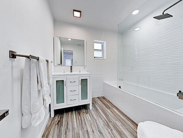 Fort Lauderdale Canal Front 3 Bedroom Vacation Home
