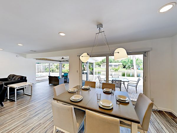 Fort Lauderdale Canal Front 3 Bedroom Vacation Home