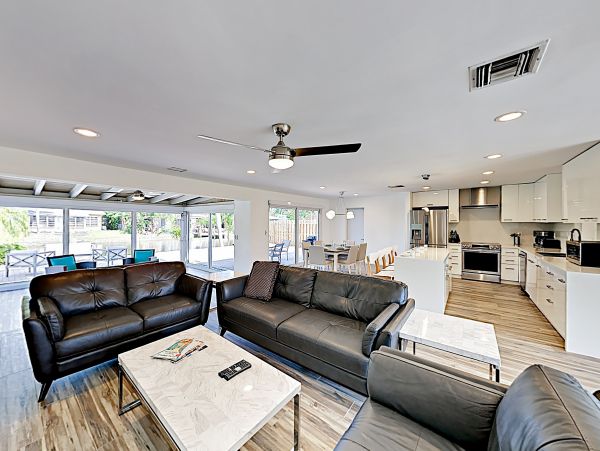 Fort Lauderdale Canal Front 3 Bedroom Vacation Home