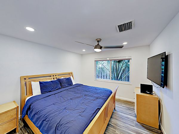 Fort Lauderdale Canal Front 3 Bedroom Vacation Home