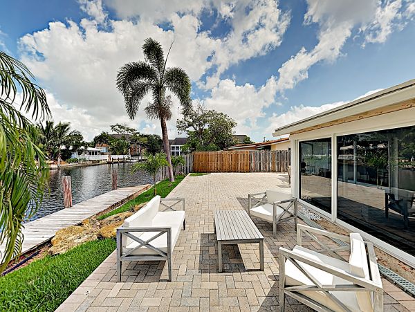 Fort Lauderdale Canal Front 3 Bedroom Vacation Home