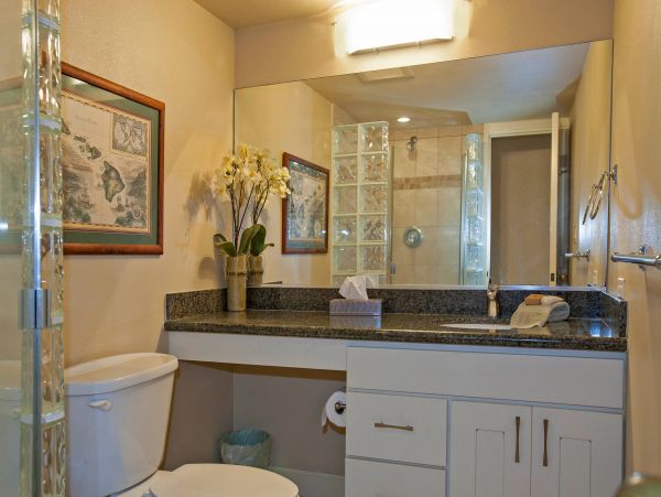 Nothing Short of Amazing Three Bedroom Maui Beach Retreat