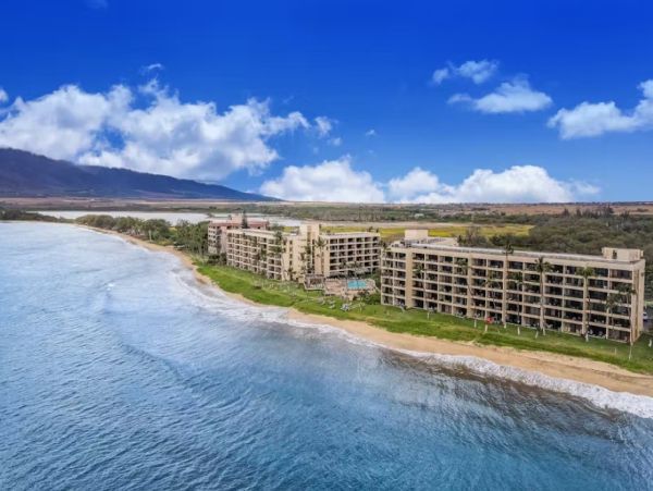 Kihei Oceanfront One Bedroom Condo. Wheelchair Accessible!