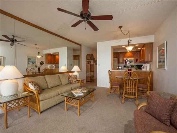 Wailea Vacation Condo Walk to Beach With Communal Pool