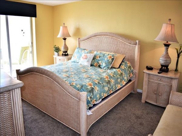 Treasure Island Condo 967854