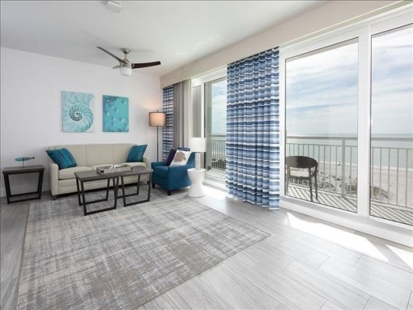 Stunning Treasure Island Beachfront Condo