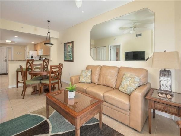 Beachside Vacation Condo Pool NEW ARRIVAL