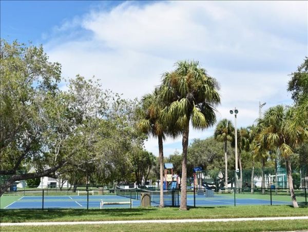Treasure Island Condo 967866