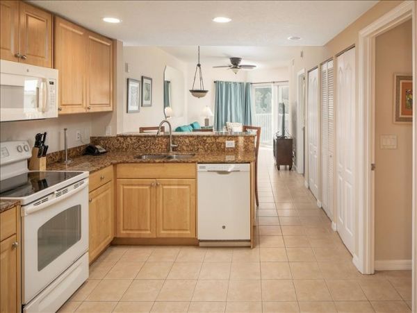 Treasure Island Condo 967873
