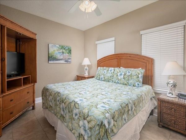 Treasure Island Condo 967874
