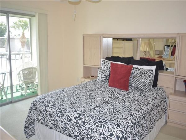 Treasure Island Condo 967875