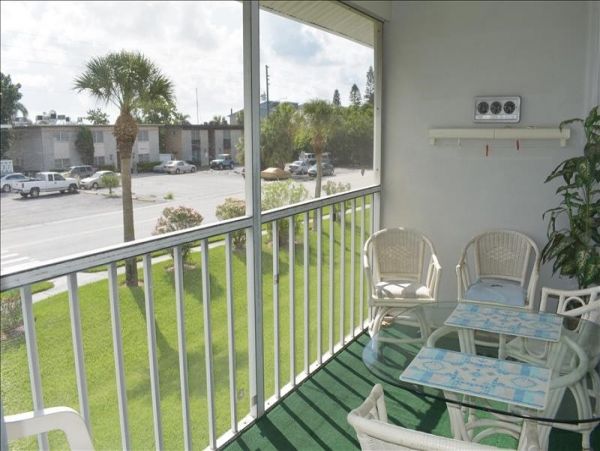 Treasure Island Condo 967875