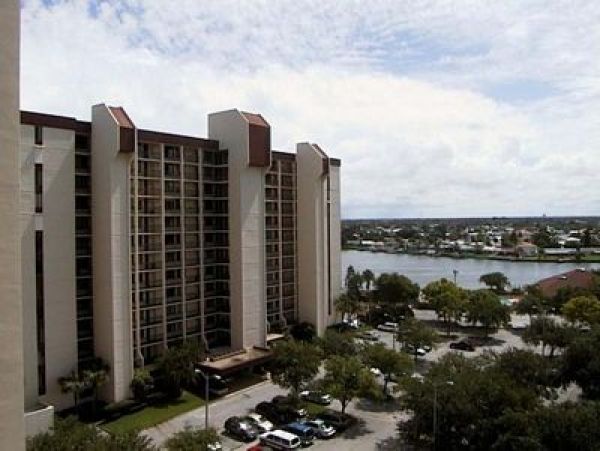 Treasure Island Condo 967877