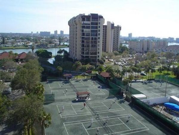 Treasure Island Condo 967877