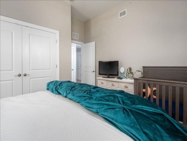 Treasure Island Condo 967882