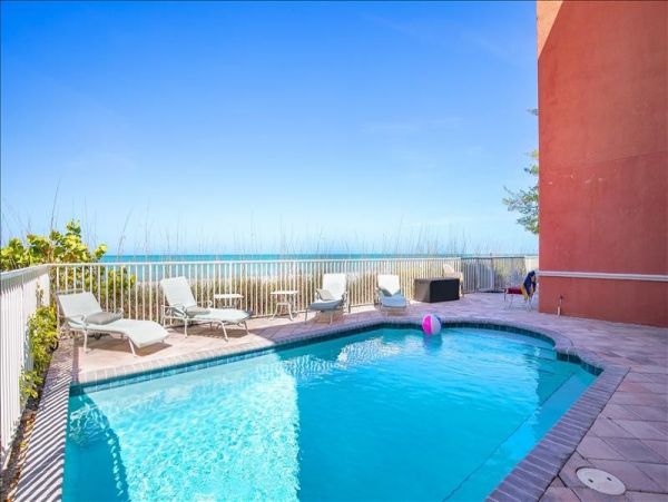 Treasure Island Condo 967882