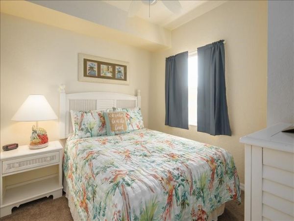 Treasure Island Beach Condo NEW ARRIVAL
