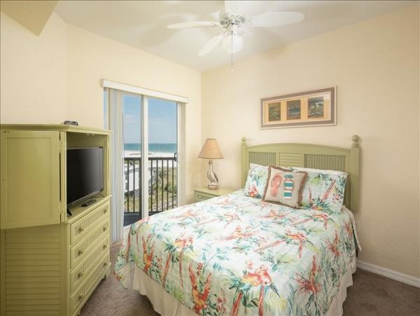 Treasure Island Beach Condo NEW ARRIVAL