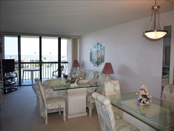 Treasure Island Condo 967889