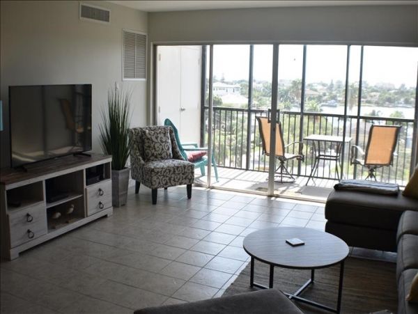 Treasure Island Condo 967891