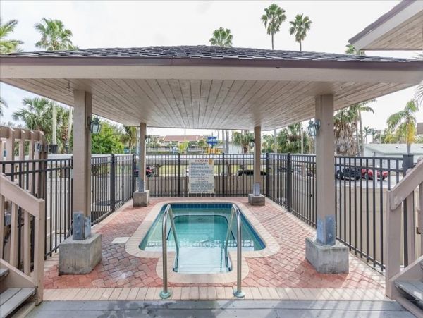 Treasure Island Condo 967891