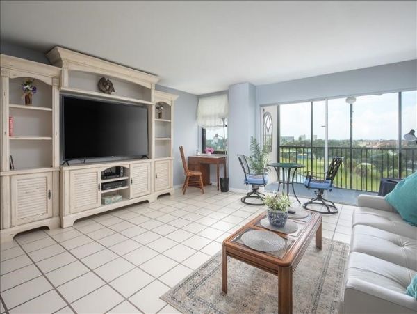 Treasure Island Condo 967892