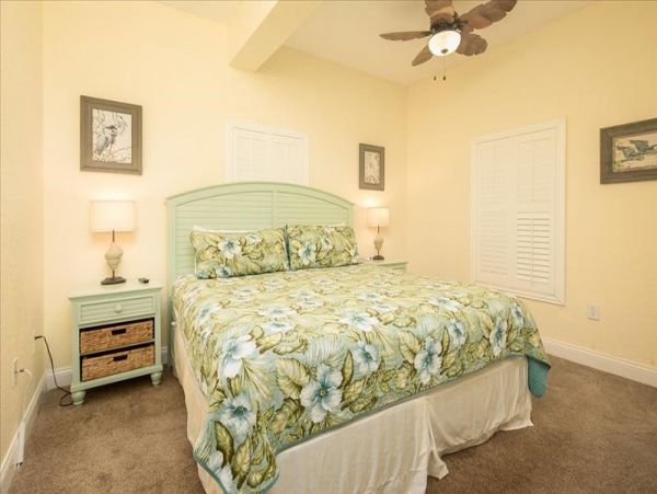 Treasure Island Condo 967893