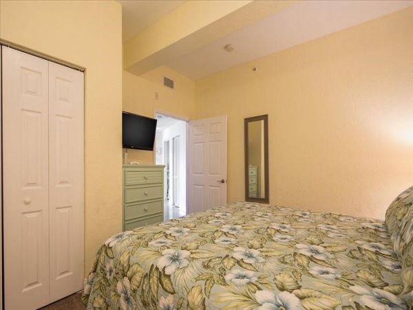 Treasure Island Condo 967893