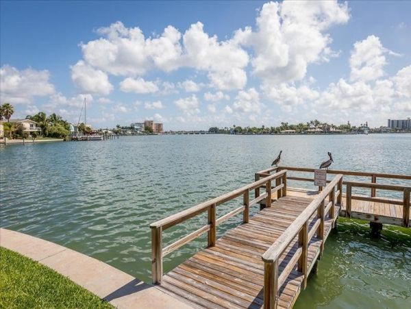 Treasure Island Condo 967893