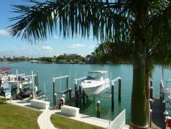 Treasure Island Condo 967894